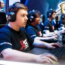 Мы рассказали, почему нужно смотреть финал LCL Summer 2017 Мы рассказали, почему нужно смотреть финал LCL Summer 2017